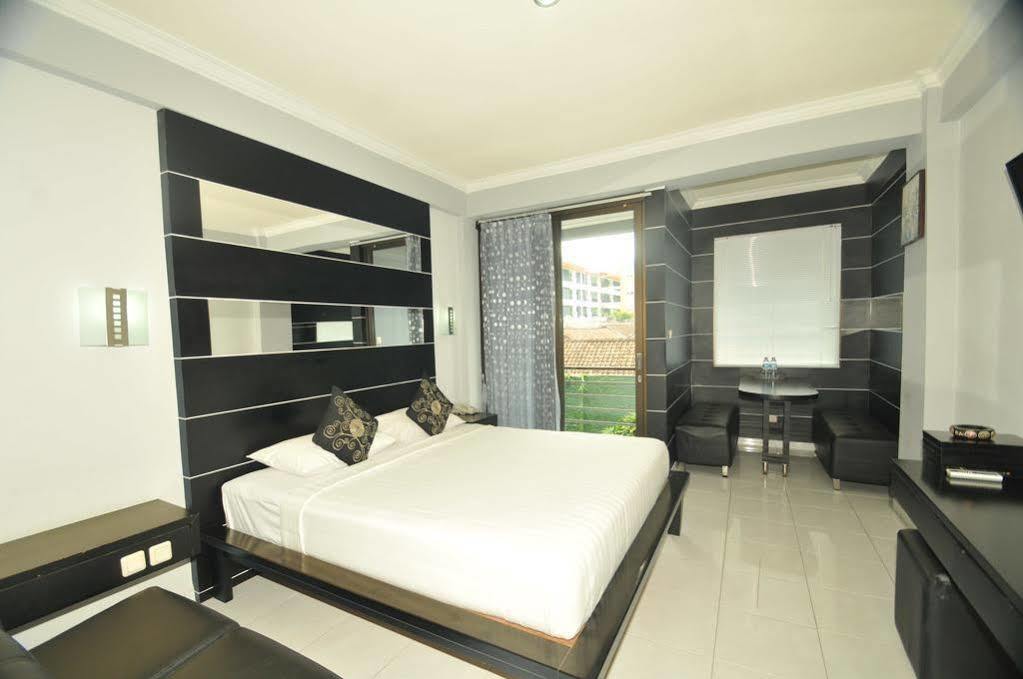 Arya Hotel & Spa Kuta Lombok Exterior foto